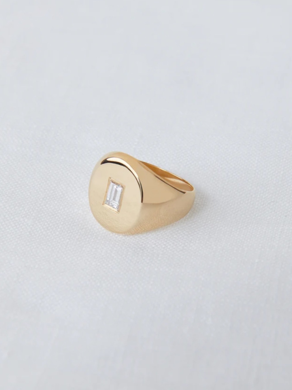 jenni kayne gemma baguette signet ring